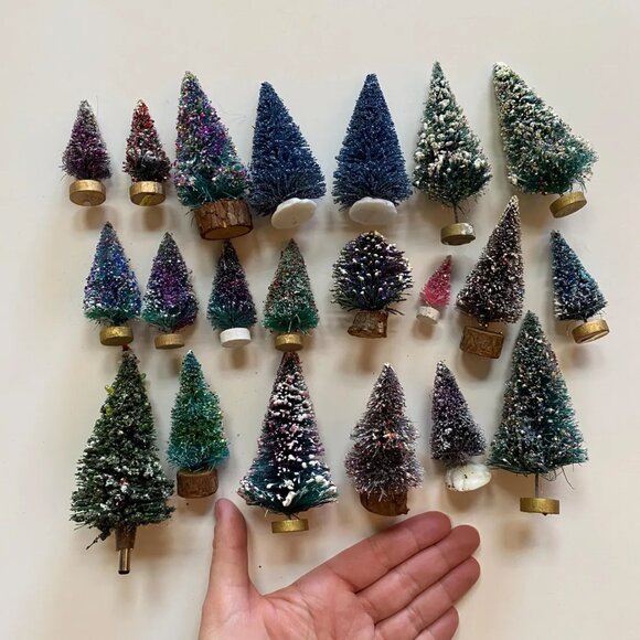 Bottle Brush Trees Lot Christmas Ornaments Decorations for Crafting Decorating - Picture 2 of 4